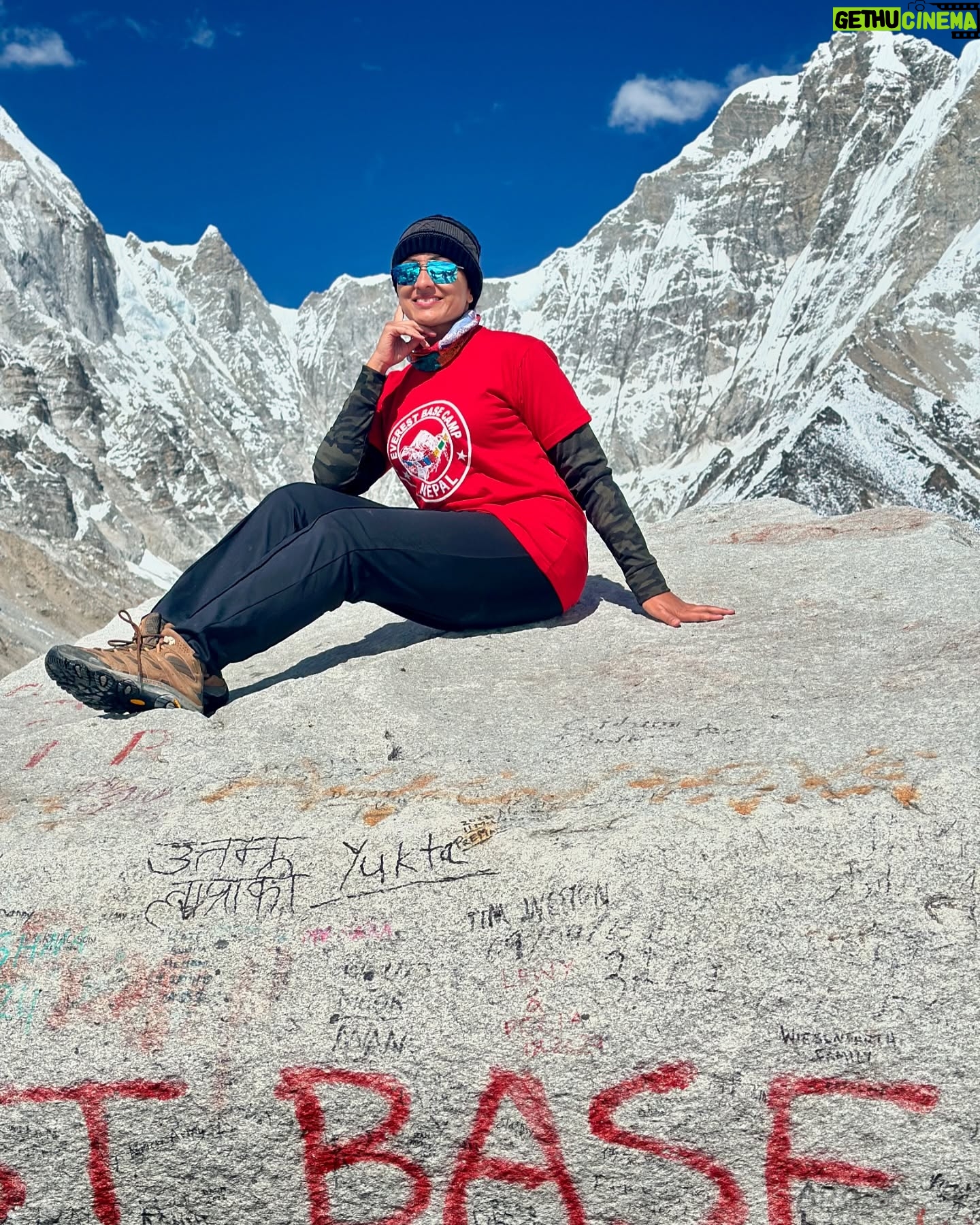 Vandana Lalwani - 4.2K Likes - Everest Base Camp 8th Oct 2024.
Bucketlist ✅
Conquered the toughest challenge, both mind and body pushed to the limit, and I’ve never felt more alive. Everest Base Camp: The hardest climb, the greatest achievement 🏔
#MindOverMatter #BucketListAchieved #EverestBaseCamp #everestbasecamptrek #everestbasecampoct2024 #nepal #trekking #everest #vandanalalwani