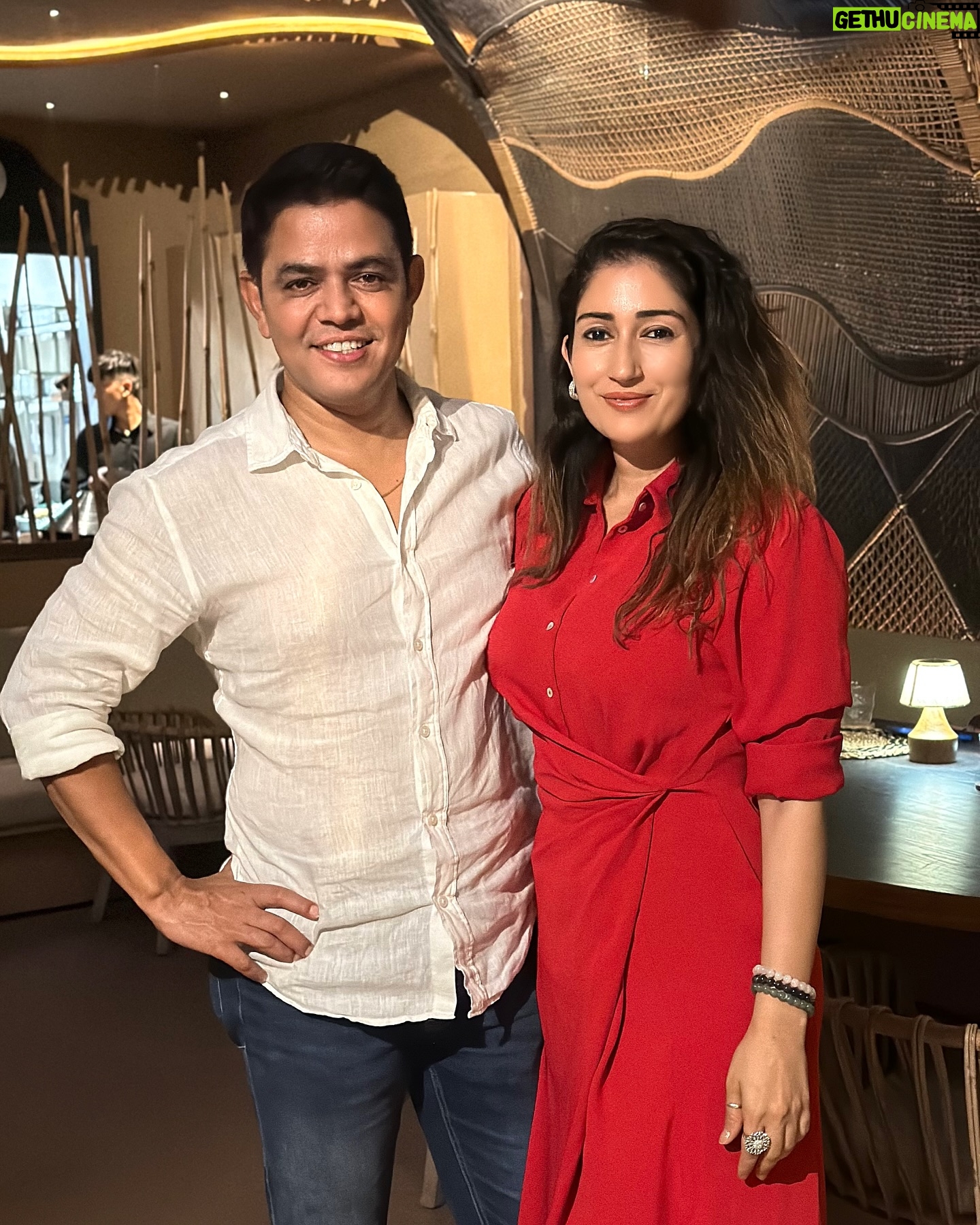 Vandana Lalwani - 3.9K Likes - From the heights of Everest to the warmth of this table—what an incredible journey it’s been! 🏔️✨
A night of laughter, memories, and reconnecting with our trekking family (and their loved ones)! ❤️🍽️
Location @waikiki.mumbai
PR @maverick.communication01
#EverestReunion #TrailToTable #AdventureFamily #trekkers #everestbasecamp #nepal #waikiki