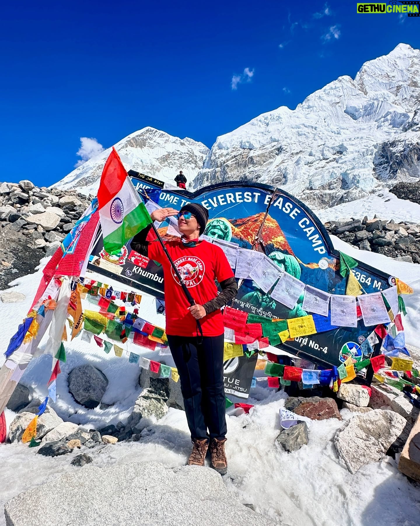 Vandana Lalwani - 4.2K Likes - Everest Base Camp 8th Oct 2024.
Bucketlist ✅
Conquered the toughest challenge, both mind and body pushed to the limit, and I’ve never felt more alive. Everest Base Camp: The hardest climb, the greatest achievement 🏔
#MindOverMatter #BucketListAchieved #EverestBaseCamp #everestbasecamptrek #everestbasecampoct2024 #nepal #trekking #everest #vandanalalwani
