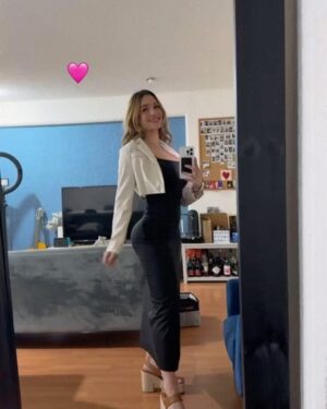 Vanessa Silva Sperka Instagram - Rubia dorada👩🏼 que tengan una linda semana ✨