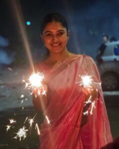 Actress Vani Bhojan HD Photos and Wallpapers October 2024