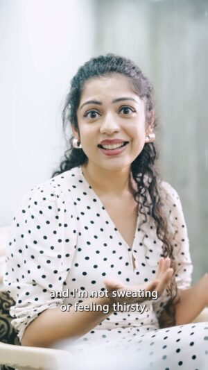 Varsha Bollamma Instagram - Acting can be a dry job – but staying hydrated shouldn’t be!
That’s why I trust ORSL, India’s No.1 Electrolyte Drink, to keep my energy up and help me bounce back fast! 
It is my go-to boost to feel better, faster – keeping me hydrated through every take!

#ORSL #BeatSilentDehydration #ORSLElectrolyteDrink #HydrateWithORSL #hydrationhero