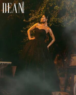 Veena Malik Instagram - @theveenamalik Gracing the cover of DEAN Magazine! 
She stuns with her bold and glamorous look.. 🌟

💄 Makeup: @razeenofficialmua1
👗 Styling: @sannakhan5 
📸 Photography: @qasimazharphotography
.
@iiaward
@world.fashion.festival.awards
.
#VeenaMalik #deanmagazine #deancelebritymagazine #DeanLifestyleMagazine #deanbusinessmagazine #deanfashionmagazine #DubaiFashionWeek  #BoldAndBeautiful #FashionAwards #DubaiEvents