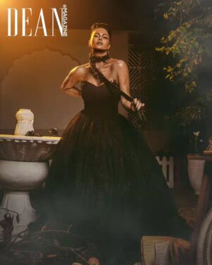 Veena Malik Instagram - @theveenamalik Gracing the cover of DEAN Magazine! 
She stuns with her bold and glamorous look.. 🌟

💄 Makeup: @razeenofficialmua1
👗 Styling: @sannakhan5 
📸 Photography: @qasimazharphotography
.
@iiaward
@world.fashion.festival.awards
.
#VeenaMalik #deanmagazine #deancelebritymagazine #DeanLifestyleMagazine #deanbusinessmagazine #deanfashionmagazine #DubaiFashionWeek  #BoldAndBeautiful #FashionAwards #DubaiEvents