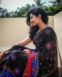 Actress Venba HD Photos and Wallpapers November 2024