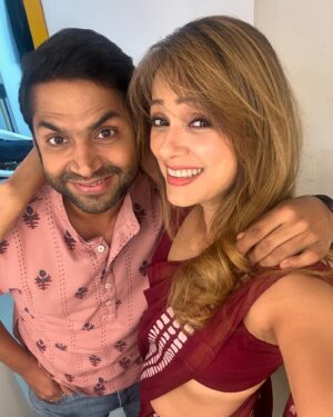 Vidya Malvade Instagram - #SANGEE … in theatres now .
Weekend binge anyone ??

Produced by @yantranafilms and @armoksfilms .

@suprememotionpictures and @satyamjewellers presents

“SANGEE”

Starring
@mrfilmistaani
@isanjaybishnoi
@im_gaurav_more20
@vidyamalavade
@shyamrajpatil
@rohitdashrathrao
@actormartinjishil
@mirajagga
@8ap

Directed by- @director.sumitkulkarni 

Producers:
@rbofficial17, @8ap, @pintusaw.official, Monica Prabhudesai, @pratik.thaakur & @director.sumitkulkarni

Co-Producer - Lalasaheb Shinde, @rlshinde101 and @rahulchopra108 

Story, Screenplay & Dialogues- @vijaysinhthopte

Creative Producer- @ravindra.sarowar

Investor - @_shiv_lokhande_  @rutujaaaaapatil
Associate Producer - @deepalikarmuse @sagarbombleindia @hira_man_11 @kayum9513
Executive Producer- @hemgudepratik10 / @filmmaker_sudhir_bhalerao 
DOP- @s0paan
Marketing - @ShashankKulkarni31
Art Director- @akshay_ambekar_artdirection 
Costume Designer- @gayatrichakradeo 
Makeup Designer- @its_siddhi_artistry 
Associates Director- @yogi_marathimulga 
Assistant Directors- @onkar.7070 , @siddhi_marne , @sonalsingh.06 @d_akkshay_07
Production Head- @the_ultimate_shehzadi
Editor- @hemant.vansh 
Sound Design- Sujit Shingare 
Vfx- Asaraf Shaikh 
Original BG Score- @anurag_mg 
Re-recording Mixer- @sujit.shingare
Sound Design- Utsav Mistry
Singer- @acoustic_manojm
Music- @prajmusic
DI Colorist- Bhushan Sahastrabuddhe
Marketing- @shashankkulkarni31 @amol.karambe
Publicity design - @lokisstudio
PR - Audumber entertainment 
Visual Promotion - @promoshop_in
Digital Promotion - @sociohub.media 

#sangeeposter #BollywoodFilm #NewRelease #17Jan2025 #BigScreenMagic #Sangee #SangeeMovie #newmovie

#Seeyouatthemovies