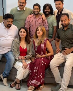 Vidya Malvade Instagram - #SANGEE … in theatres now .
Weekend binge anyone ??

Produced by @yantranafilms and @armoksfilms .

@suprememotionpictures and @satyamjewellers presents

“SANGEE”

Starring
@mrfilmistaani
@isanjaybishnoi
@im_gaurav_more20
@vidyamalavade
@shyamrajpatil
@rohitdashrathrao
@actormartinjishil
@mirajagga
@8ap

Directed by- @director.sumitkulkarni 

Producers:
@rbofficial17, @8ap, @pintusaw.official, Monica Prabhudesai, @pratik.thaakur & @director.sumitkulkarni

Co-Producer - Lalasaheb Shinde, @rlshinde101 and @rahulchopra108 

Story, Screenplay & Dialogues- @vijaysinhthopte

Creative Producer- @ravindra.sarowar

Investor - @_shiv_lokhande_  @rutujaaaaapatil
Associate Producer - @deepalikarmuse @sagarbombleindia @hira_man_11 @kayum9513
Executive Producer- @hemgudepratik10 / @filmmaker_sudhir_bhalerao 
DOP- @s0paan
Marketing - @ShashankKulkarni31
Art Director- @akshay_ambekar_artdirection 
Costume Designer- @gayatrichakradeo 
Makeup Designer- @its_siddhi_artistry 
Associates Director- @yogi_marathimulga 
Assistant Directors- @onkar.7070 , @siddhi_marne , @sonalsingh.06 @d_akkshay_07
Production Head- @the_ultimate_shehzadi
Editor- @hemant.vansh 
Sound Design- Sujit Shingare 
Vfx- Asaraf Shaikh 
Original BG Score- @anurag_mg 
Re-recording Mixer- @sujit.shingare
Sound Design- Utsav Mistry
Singer- @acoustic_manojm
Music- @prajmusic
DI Colorist- Bhushan Sahastrabuddhe
Marketing- @shashankkulkarni31 @amol.karambe
Publicity design - @lokisstudio
PR - Audumber entertainment 
Visual Promotion - @promoshop_in
Digital Promotion - @sociohub.media 

#sangeeposter #BollywoodFilm #NewRelease #17Jan2025 #BigScreenMagic #Sangee #SangeeMovie #newmovie

#Seeyouatthemovies