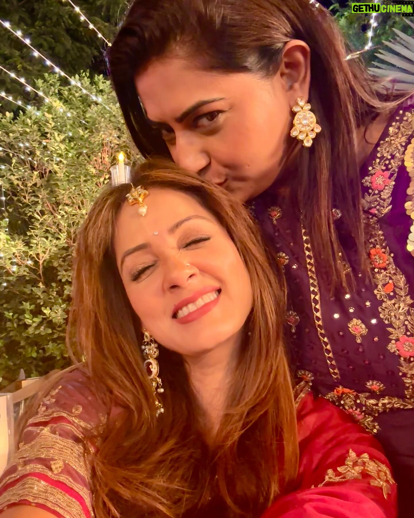 Vidya Malvade - 119.6K Likes - #SHUKRIYALOLZEENAT 🤩
4 years .. 3 seasons .. So much love you guys have been pouring upon us …❤️🔥❤️🔥❤️🔥❤️🔥
Been trying to read all your beautiful comments , letters & reviews that y’all are writing with so much heart & warmth
Here are the peeps who made it happen .. my lil blessings .. there are sooo many more .. to all our teams who worked tirelessly to create the magical MM season 3
& Our hearts are fulllll
Thankyou.. thank you everyone
#MISMATCHEDONNETFLIX
#MismatchedS3onnetflix
@netflix_in @rsvpmovies