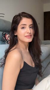 Actress Vinali Bhatnagar HD Photos and Wallpapers December 2024