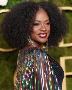 Viola Davis Instagram - A revelatory evening. I see my "legacy" more clearly than ever. I'm...inspired. Thank you Golden Globes for this honor. It has sparked a flame ❤️❤️🙏🏿

My Golden Globes Look 🖤💜💛🩷💚🖤
Dress by @Gucci @sabatods
Earrings by @swarovski
Styled by @elizabethstewart1 
Hair by @jamikawilson
Nails by @julieknailsnyc
MUA by @sergiowastaken
