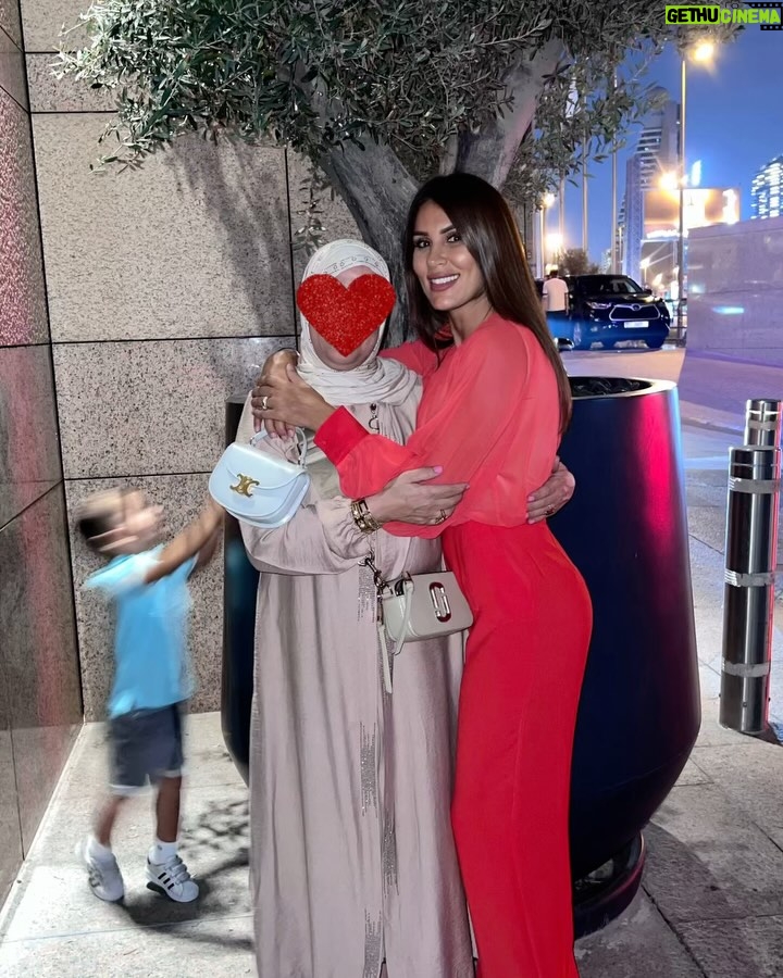 Wafa El Mejjad - 3 Likes - Derniers jours à Dubaï pour mes parents 😍❤️