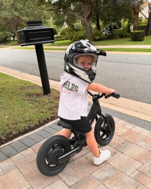Witney Carson Instagram - My goodness, where do I even start?! My first born baby is FOUR 😭🥹 there aren’t the words to articulate how much we love this boy. Leo has a special little soul with the kindest heart. He’s a social butterfly, he loves everything and anything that goes fast (right now it’s monster trucks), he’s a great leader and example to his baby brother. Leo innately wants to be good, he loves to be silly and makes us laugh daily. He makes me so proud and I’m so honored to be his mama. We love you so much Leo boy! I told you to stay 3 forever! What happened!! Happy birthday 😭🥳👏🏼💕🫶🏼