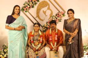 Yamuna Chinnadurai Instagram - Friends ❤️
