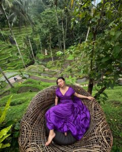 Actress Yang Ge HD Photos and Wallpapers January 2025