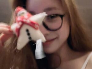 Yeonjung Instagram - 2024년도 곧 끝👋