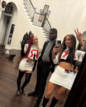 Zelina Vega Instagram - And for the last day of Zelina Vega’s Cosplay Countdown, we get a 3 for 1 special! We got Felix from Stray Kids! Rey Mysterio Jr, Filthy Animals edition! And Team Rocket alongside my amazing podcast hosts @imkingkota and @jdeanwilliams 🫶 *NEW EPISODE OUT NOW, LINK IN BIO* Happy Halloween everyone! Until next time! Biggest thank you to @haleyanne_ @comicbook @yesishootmodels @herhandstyles and everyone who made this possible!