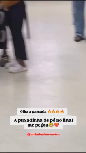Zezeh Barbosa Instagram - A passada❤️

Se autoconfiança e autoestima fossem um vídeo, seria esse hahah! Adoroooo🌻

Ótimo final de semana, babiesssss🍀

Via @vidadecharmeiro 👊🏾
.
.
.
.
#pretosnotopo #criançasnegras #pretinhoskids #pretinhos #belezaafro #autoconfiança #autoestima #pretosepretas