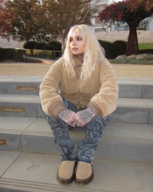 Zhavia Instagram - My fav time of year 🍁🍁🍁 🧡🤎