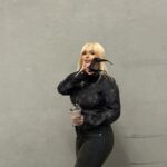 Zhavia