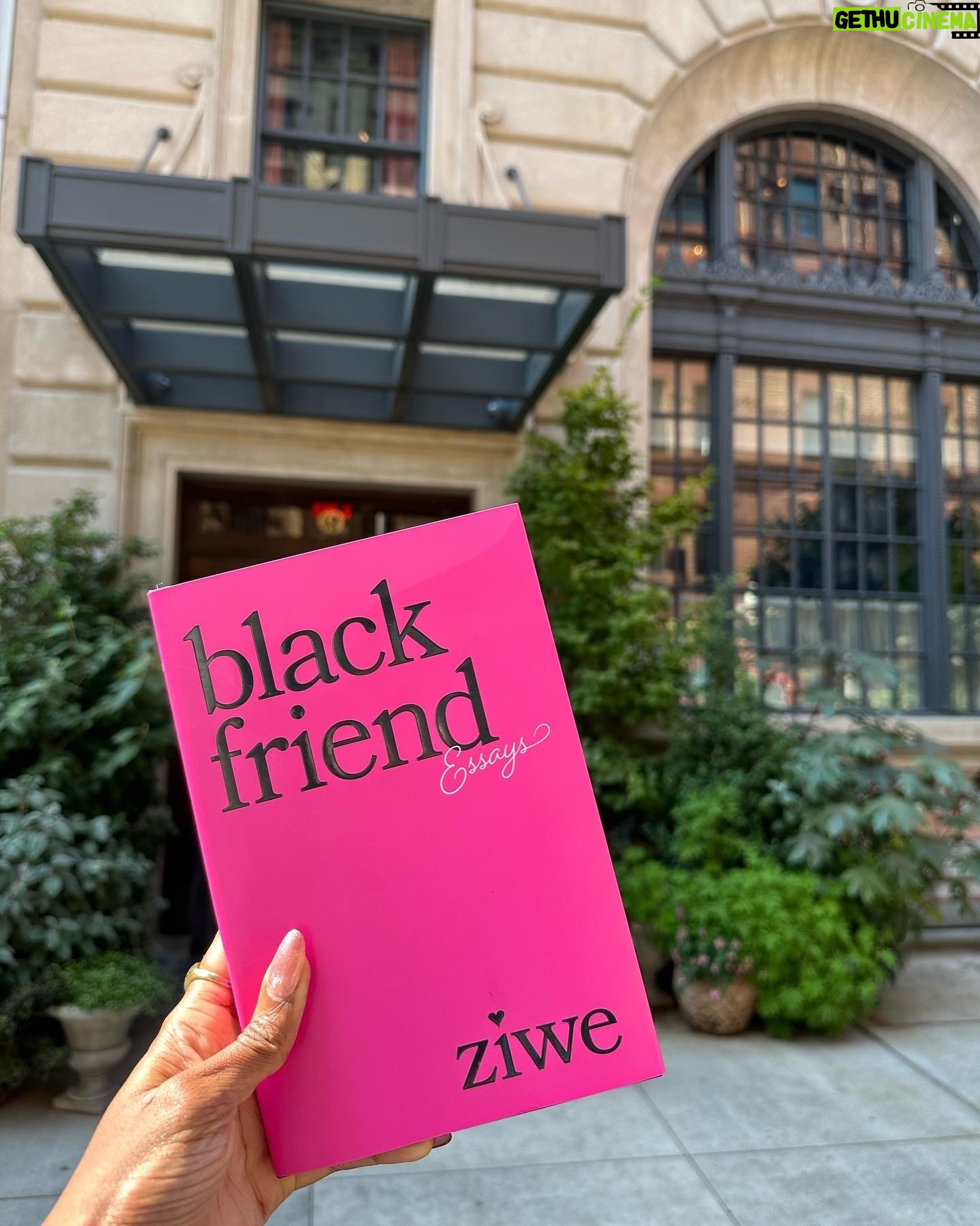 Ziwe Fumudoh - 22.5K Likes - @dreambabypress asked @ziwef for a list of 10 things she loves and 10 things she hates.
Ziwe is an American comedian and writer known for her satirical commentary. In 2017, she created the YouTube comedy show Baited with Ziwe and its 2020 Instagram Live iteration. Fumudoh starred in and executive produced the Showtime variety series Ziwe, and in 2023 published a collection of essays called Black Friend.
