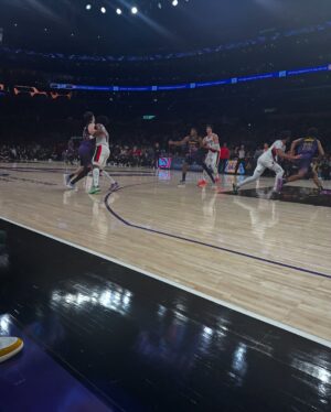 Zooey Deschanel Instagram - Baby’s first basketball game (me I’m the baby)