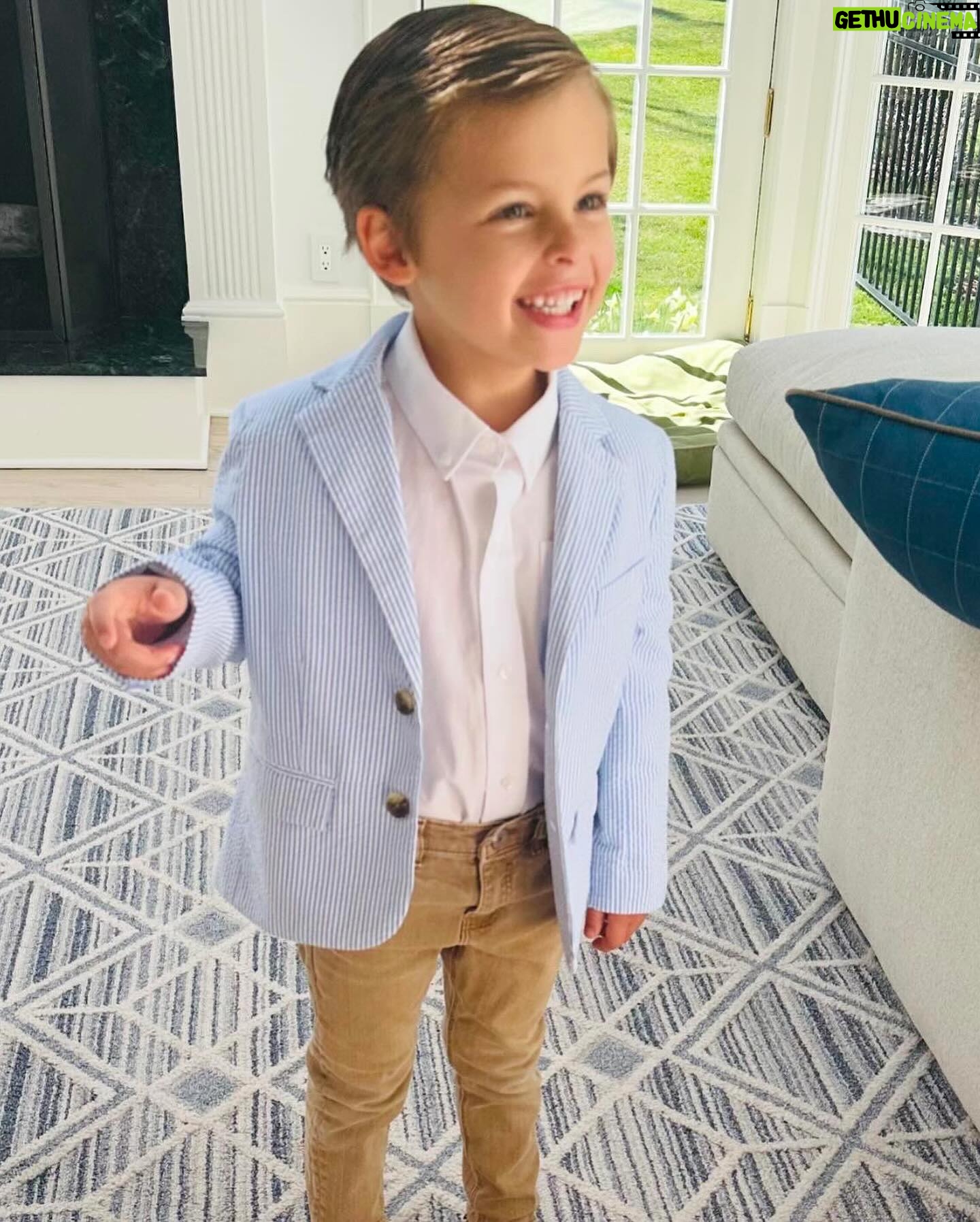 Abby Huntsman - 1.2K Likes - Our favorite old married couple is 5 today! They couldnāt be more different, but also couldnāt love each other any more (if only we could all operate more like that in this world!) Influencing each other every step of the way for good and bad š¤£. No one makes us laugh harder. We also couldnāt love you two any more. The greatest surprise weāve ever received in life (even though dad fainted in the docs office šµāš«!). And a shoutout to their big sis āmama Isabelā for taking care of all of us š
