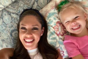Abby Huntsman Instagram - And then she was 7! How lucky we are to have the sweetest, funniest, most adventurous and imaginative spunky girl. We love you forever and always Belle 💜
