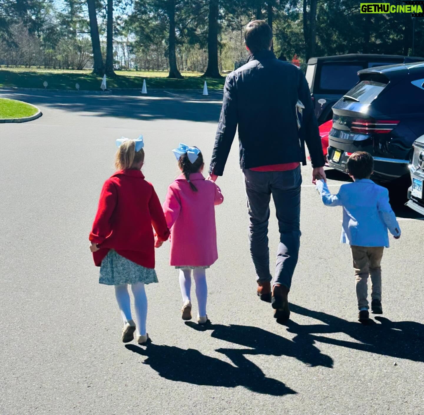 Abby Huntsman - 2.3K Likes - One day soon we won’t be able to get away with oversized bows and cheesy photos but for now I’ll hold on hard to it. Hopping into Easter Weekend with our favs 🐕 🥕 🐰