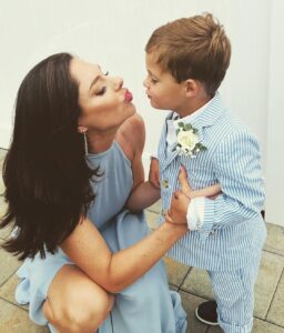 Abby Huntsman Most Liked Photos and Posts