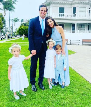 Abby Huntsman Instagram - My little bro is married! And we get a new amazing sis!! Love you @allisongaskins. The most memorable weekend celebrating love, family and service 🇺🇸