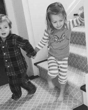 Abby Huntsman Instagram - Our favorite old married couple is 5 today! They couldn’t be more different, but also couldn’t love each other any more (if only we could all operate more like that in this world!) Influencing each other every step of the way for good and bad 🤣. No one makes us laugh harder. We also couldn’t love you two any more. The greatest surprise we’ve ever received in life (even though dad fainted in the docs office 😵‍💫!). And a shoutout to their big sis “mama Isabel” for taking care of all of us 💜