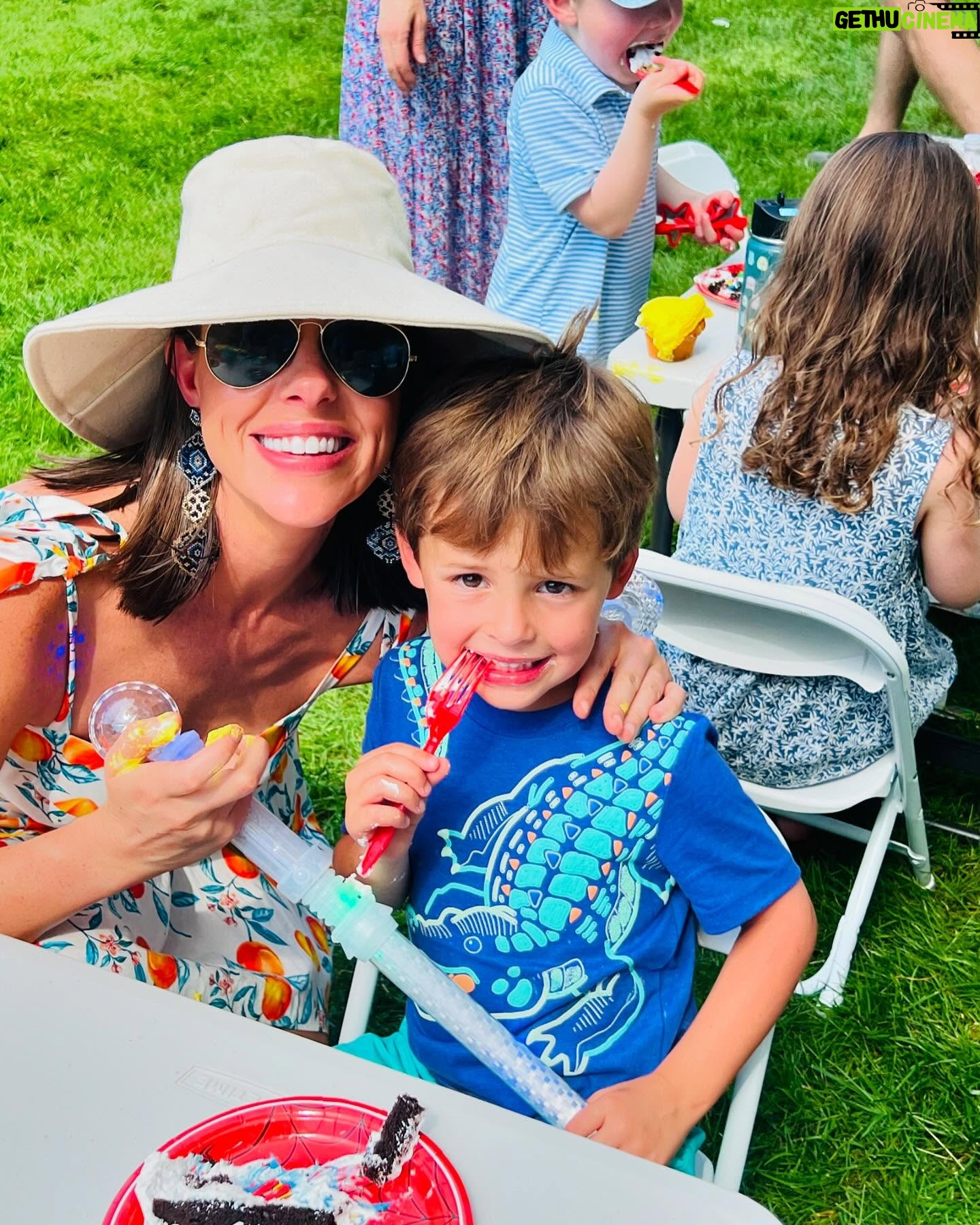 Abby Huntsman - 1.2K Likes - Our favorite old married couple is 5 today! They couldnāt be more different, but also couldnāt love each other any more (if only we could all operate more like that in this world!) Influencing each other every step of the way for good and bad š¤£. No one makes us laugh harder. We also couldnāt love you two any more. The greatest surprise weāve ever received in life (even though dad fainted in the docs office šµāš«!). And a shoutout to their big sis āmama Isabelā for taking care of all of us š