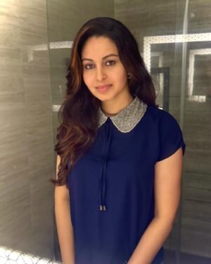 Abhinaya Instagram - Look at the mirror, notice any change 😉