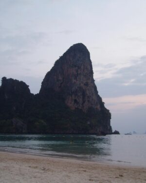 Abril di Yorio Instagram - digitales d krabi <3