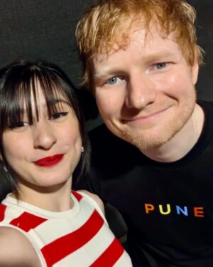 Aditi Saigal Instagram - Got to meet Ed Sheeran today 🌻 @teddysphotos you were lovely and I love your Pune T-Shirt 🌈

Still shaking... eeeek! 

Thanks @zionmathew and @radrao.g for being a great band!!!