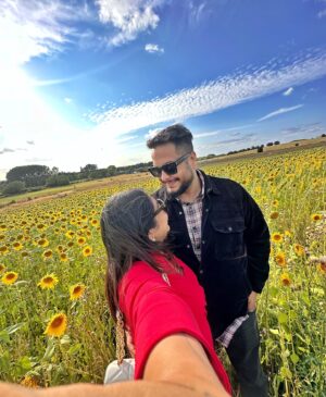 Aditi Shrestha Instagram - 🌻holding onto summer🌻 #countryside #london