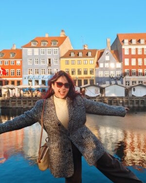 Aditi Shrestha Instagram - that one sunny day in copenhagen 🌤️🇩🇰 hello 2025 ♥️
.
.
.
clicked on @realmeindia @realmeglobal 14 pro 📸