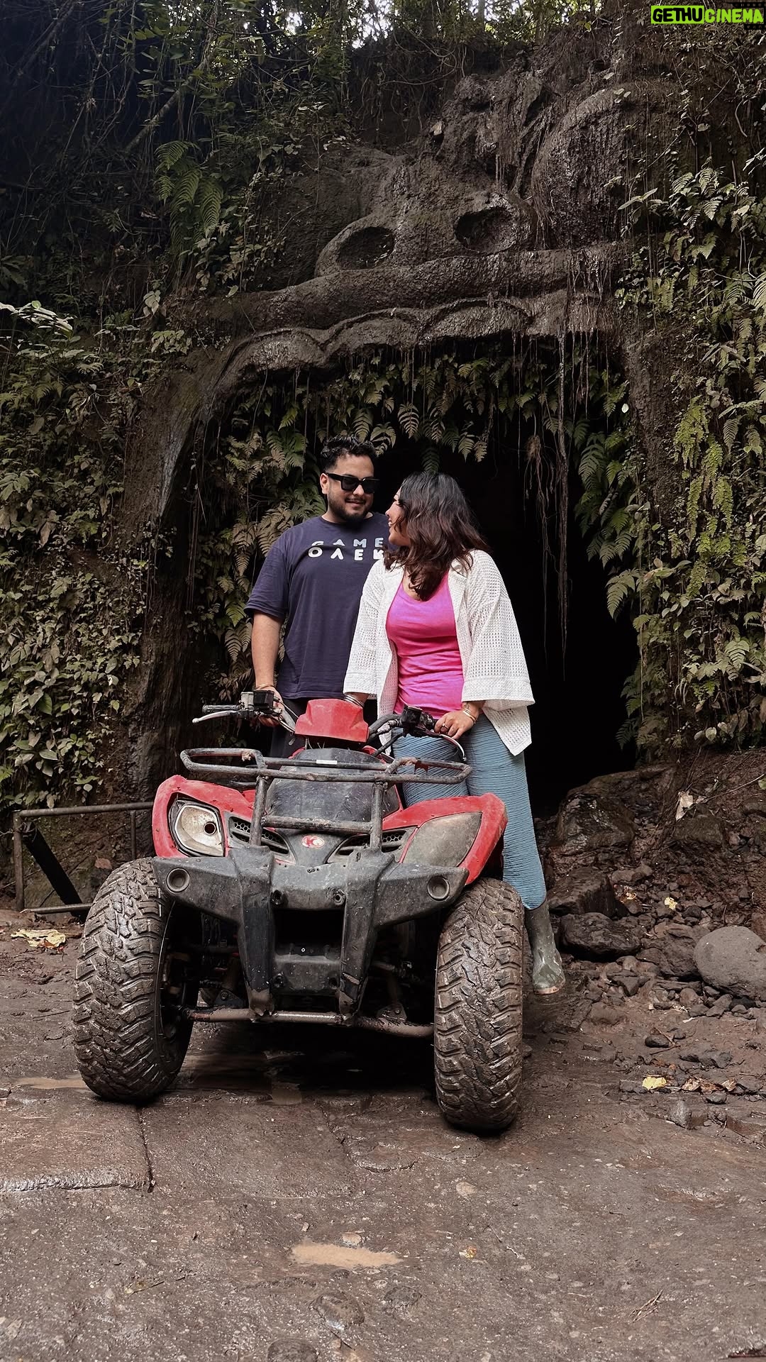 Aditi Shrestha - 10.3K Likes - when your birthday vacation starts with a BANG 💥 this ATV ride experience reminded me of temple run so much and i was lowkey anxious even though i was just a passanger princess 🤣 would i do it again? YES! 💪🏽🎢 enjoy my very average outfit of this day lol!
📍Ubud, Bali 2024