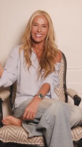 Actress Adriane Galisteu HD Photos and Wallpapers February 2025