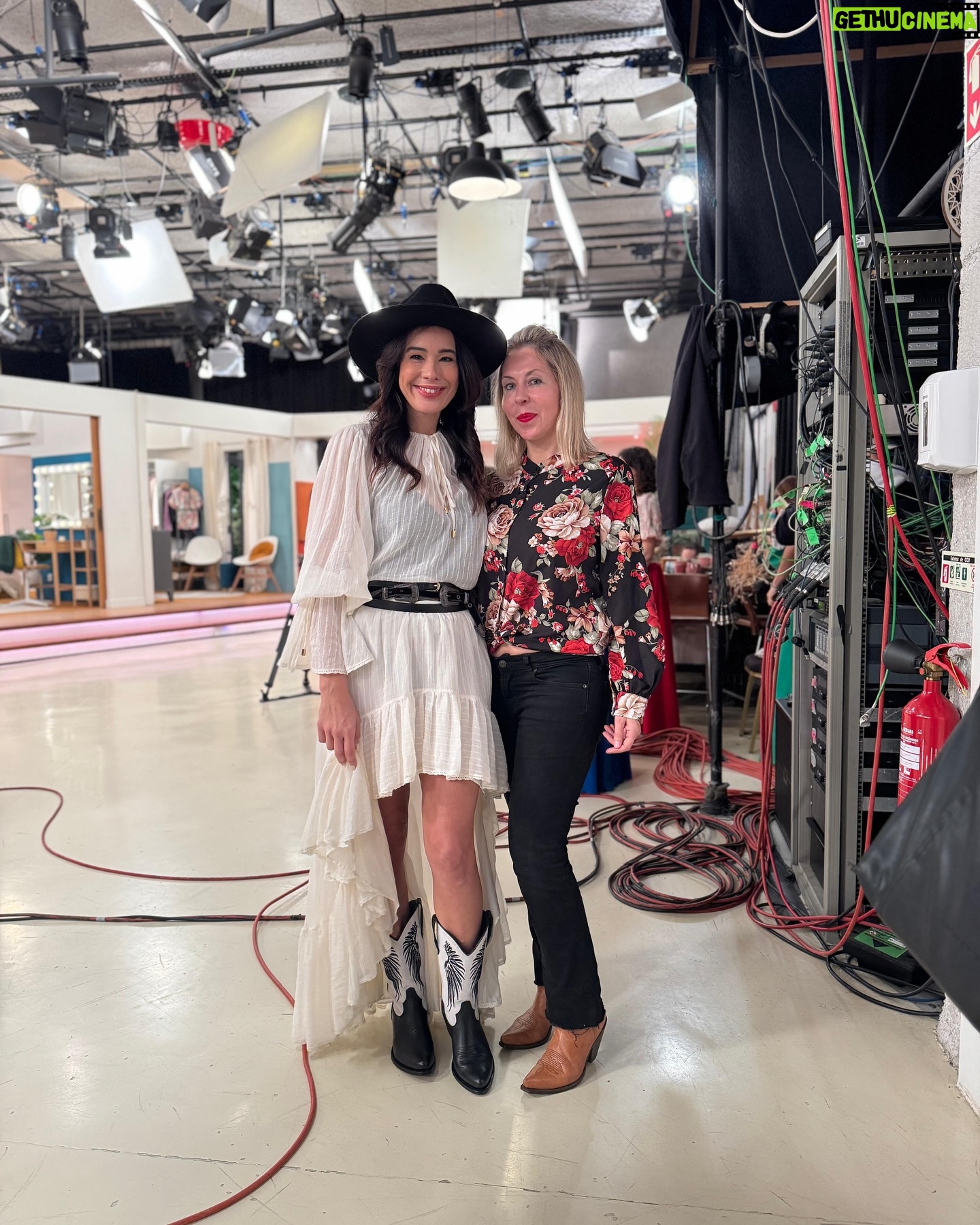 Adriane Garcia - 95 Likes - #texas #style #cowboyboots @casafeliz @sicoficial @cowboyboots_portugal #tvshow