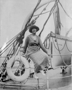 Actress Agatha Christie HD Photos and Wallpapers March 2025