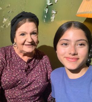 Aicel Ramzy Instagram - كواليس صفحة بيضا 🥹💓💓💓
#صفحه_بيضا #حنان_مطاوع #ميمي_جمال