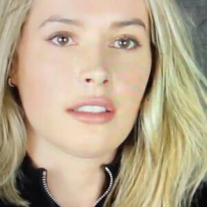 Aimee Kelly Instagram - no more wig changes for 2025