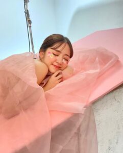 Actress Airi Suzuki HD Photos and Wallpapers March 2025