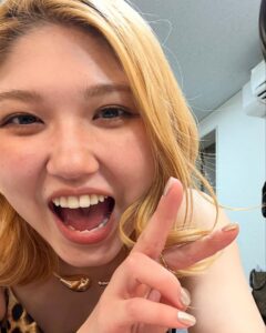 Actress Akari Takeuchi HD Photos and Wallpapers March 2025