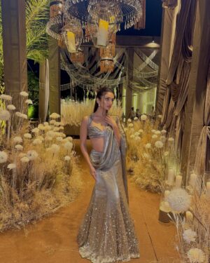 Alaviaa Jaaferi Instagram - never ending wedding posts…

wearing @rheapillairastogi @missjojewellery @auorstudio