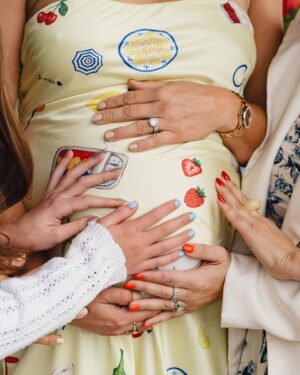 Alex Morgan Instagram - We can’t wait to meet you, baby boy! 😍💙