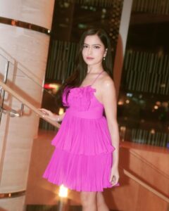 Actress Alexa Ilacad HD Photos and Wallpapers February 2025