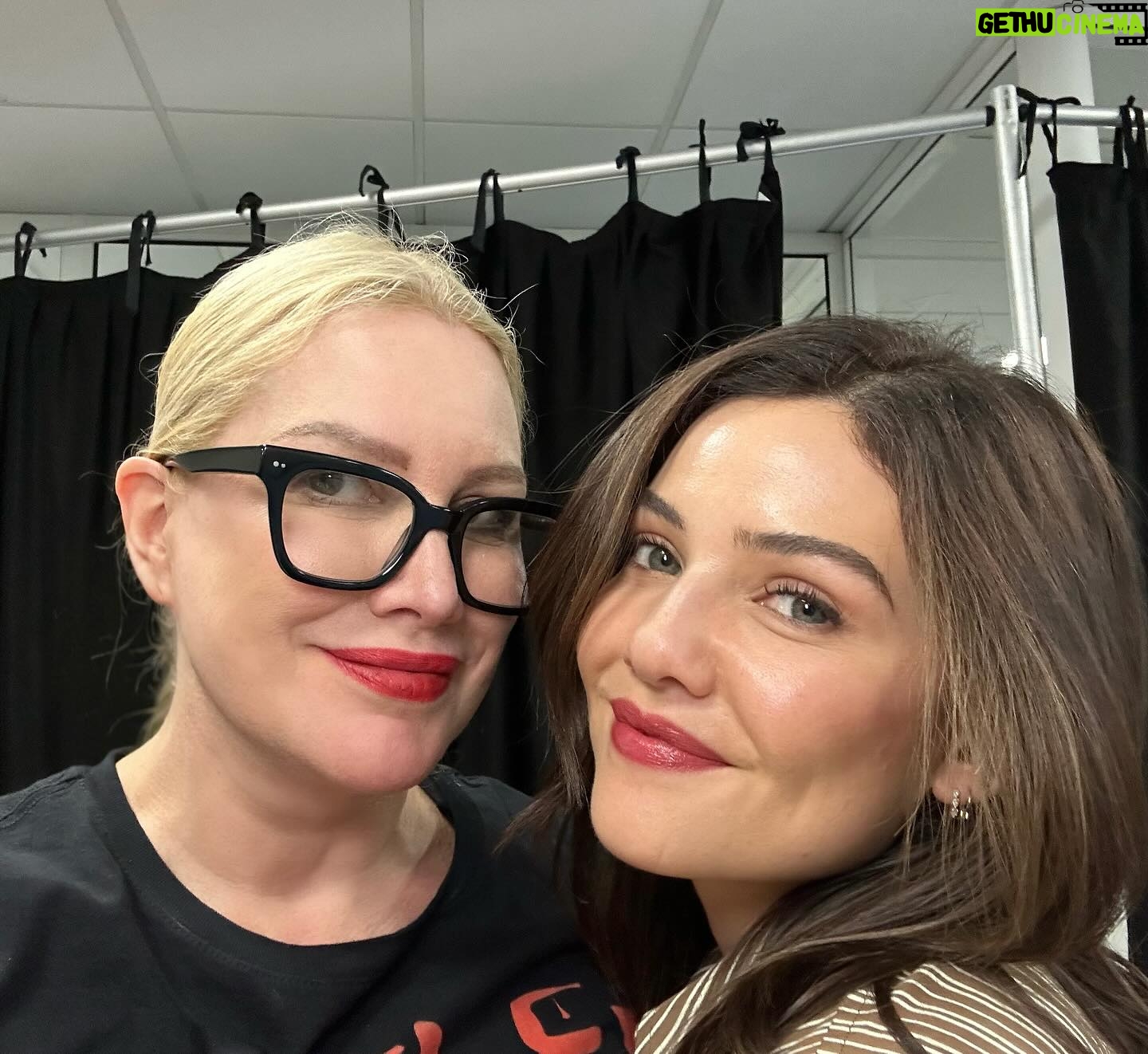 Alice Evans - 2.1K Likes - Honestly I think Davina and Esther should have had some scenes together… the dynamic would have been so interesting!
Either way, happy to have gotten to spend time with @thedaniellecampbell in real life this past weekend at #thebloodlegacy2! Beautiful person inside and out.
God, we need to shoot more Originals!
#tvd #theoriginals #davina #esther