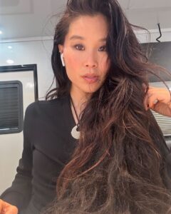 Actress Alicia Hannah HD Photos and Wallpapers January 2025